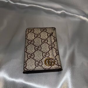 Gucci Beige and Brown GG Pattern Card Holder